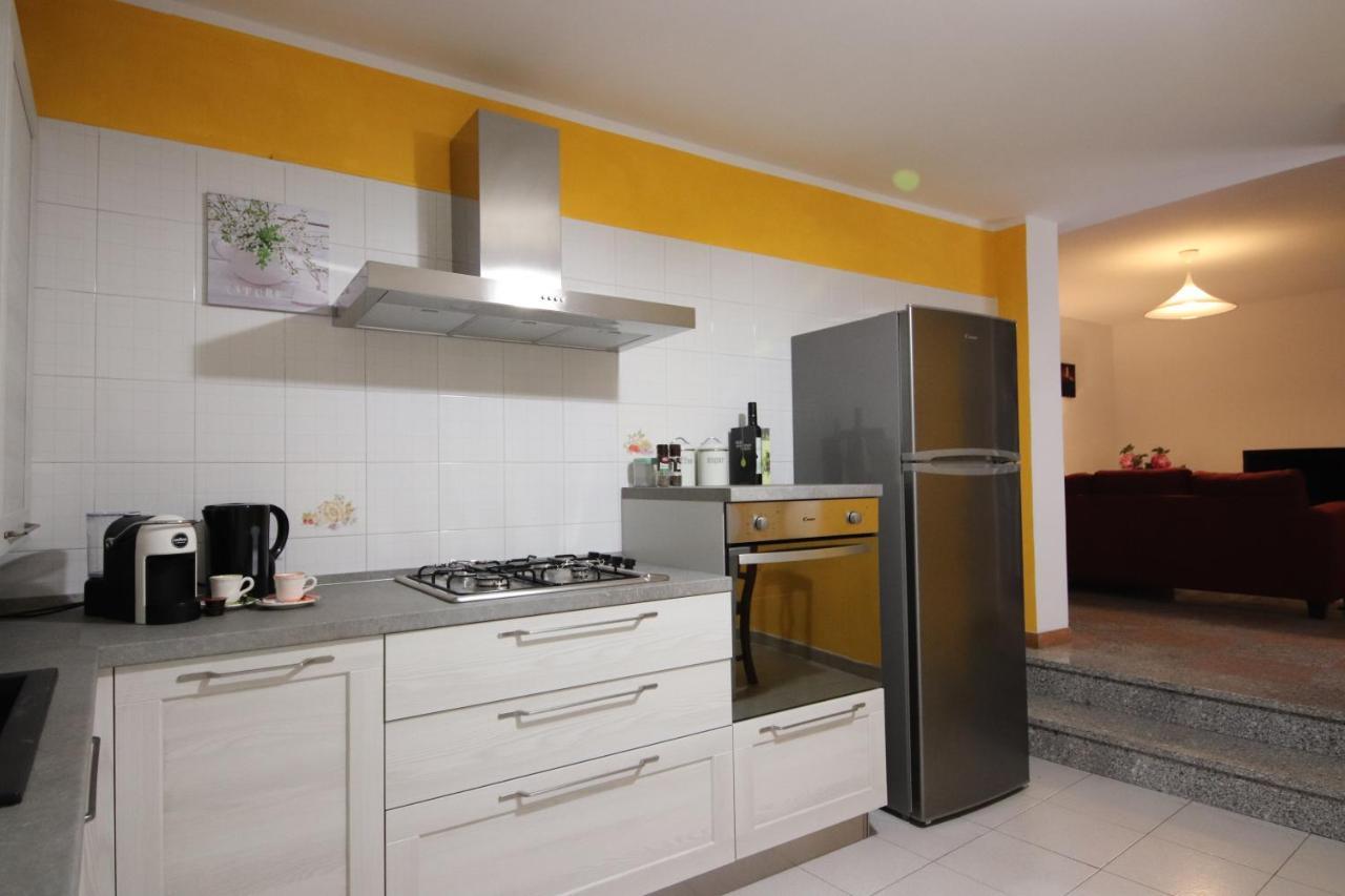 Casa Vacanze Al Borgo Caprino Veronese Bagian luar foto