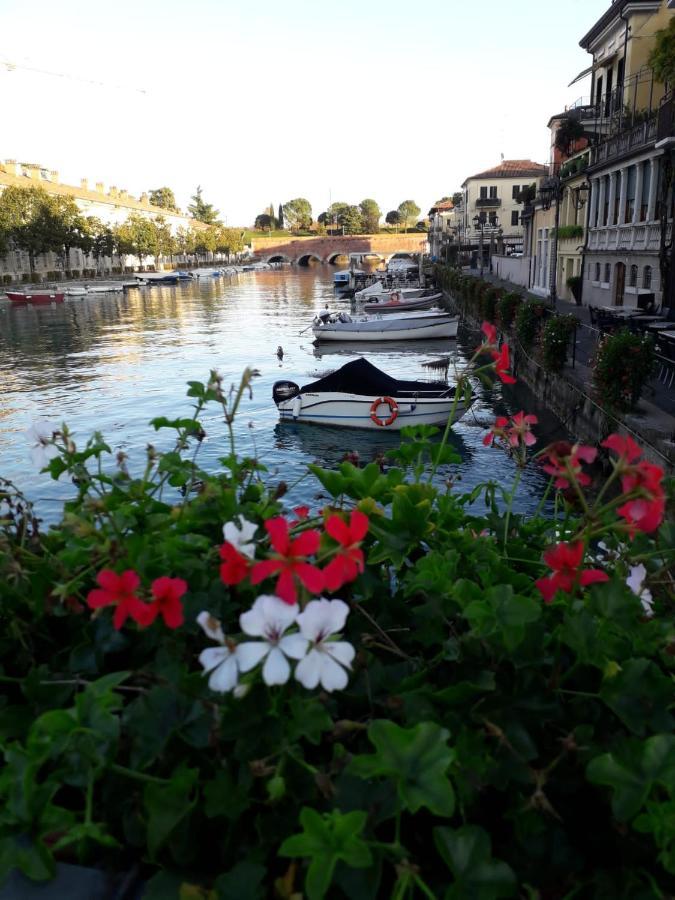 Casa Vacanze Al Borgo Caprino Veronese Bagian luar foto